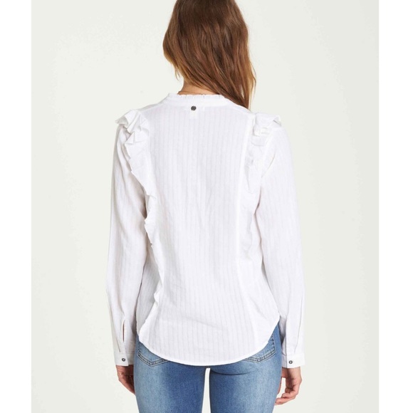 🔥🔥BILLABONG - RUFFLE LS BUTTON DOWN TOP 🔥🔥 - Picture 4 of 6